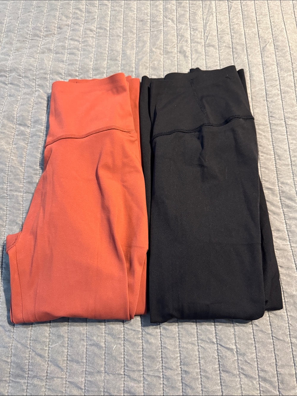 VSX Capris in Coral and Black